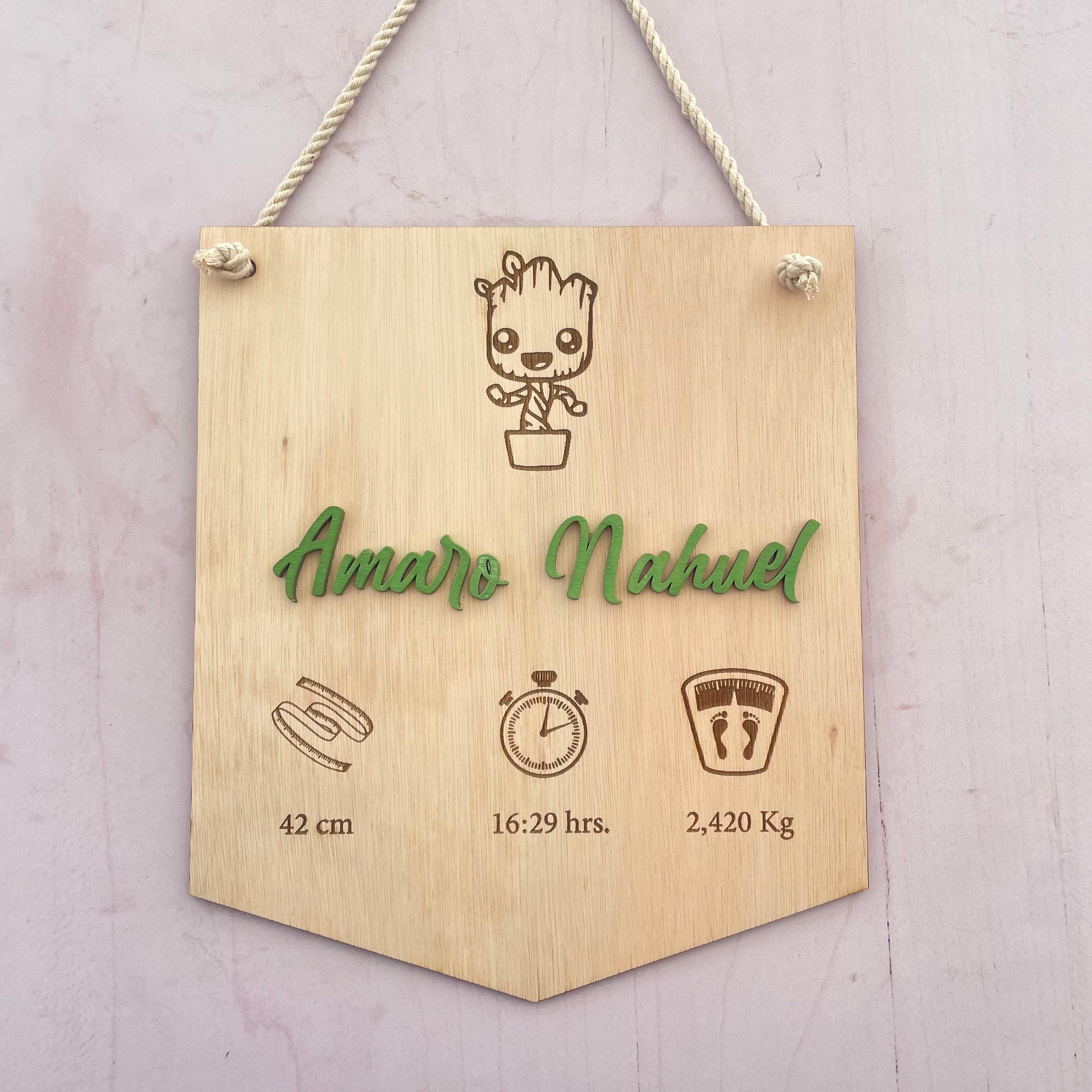 Cartel datos de nacimiento groot